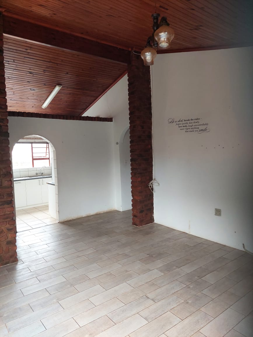 4 Bedroom Property for Sale in Seavale Eastern Cape
